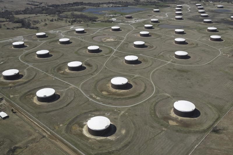  إدارة معلومات الطاقة: ارتفاع مخزونات النفط الأمريكية وهبوط مخزونات الوقود